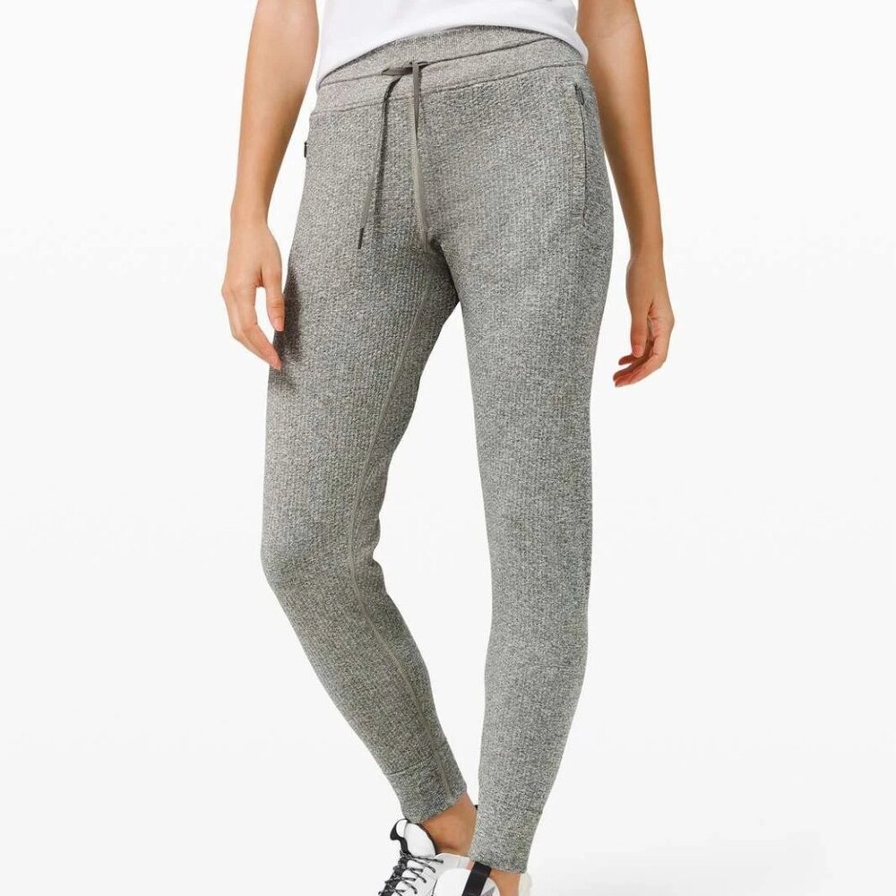 Lululemon Engineered Warmth Joggers Gray/Sage Size 4